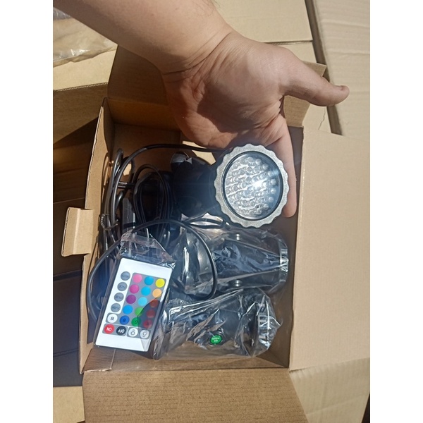 Đèn rọi âm nước bể cá KOI