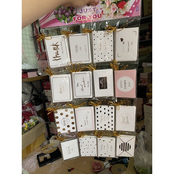 Thiệp Nhiều Mẫu Mã Trao Gửi Những Lời Yêu Thương 5k 1 Chiếc - MƠDECOR