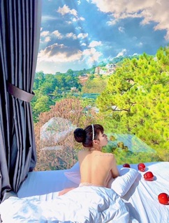 Búi tóc sang chảnh