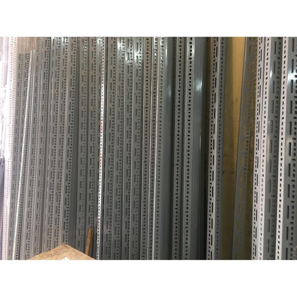 Thanh sắt V lỗ V4x4cm dài 120cm