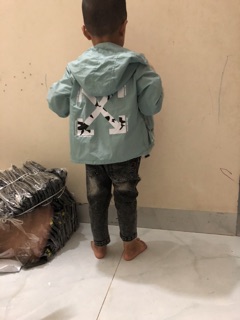 Áo gió trẻ em 8-20kg
