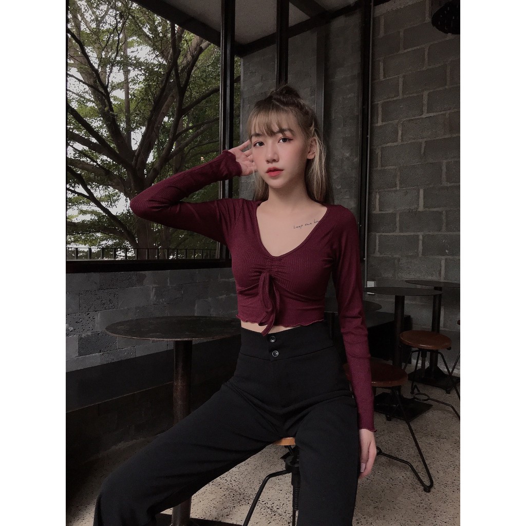 Áo cổ tim rút ngực tay dài