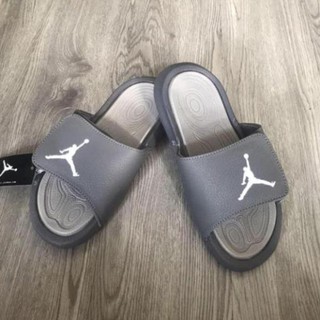 Dép Jordan xám full (tặng box)