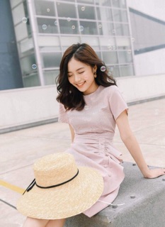 Đầm dự tiệc hoạ tiết eo duyên dáng