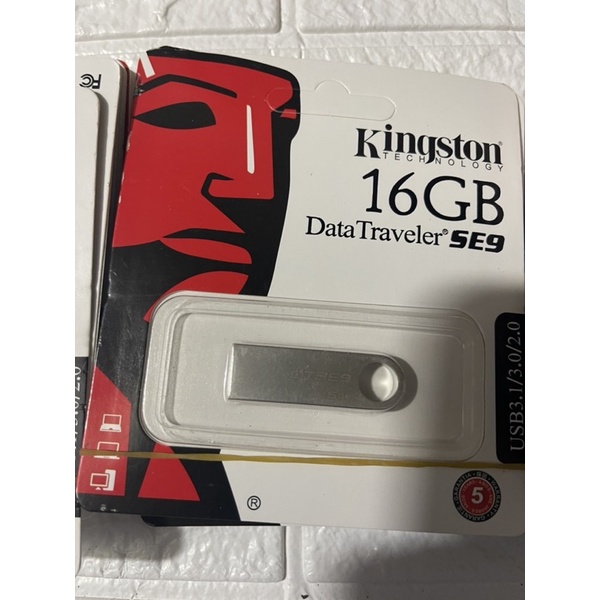 Usb Kingston 64Gb Data SE9 - Usb lưu trữ dữ liệu | WebRaoVat - webraovat.net.vn