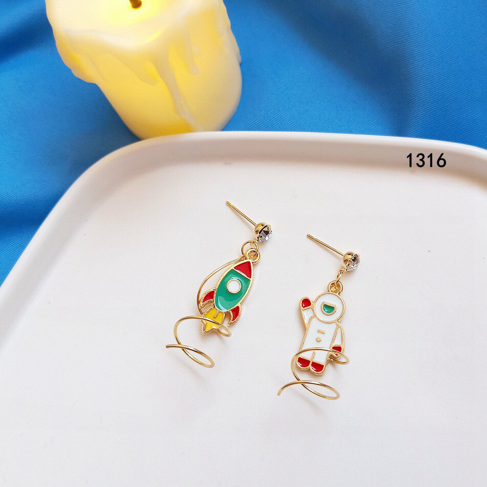 Bông Tai nữ Hàn Quốc phong cách thiên hà vũ trụ xanh Mayconner