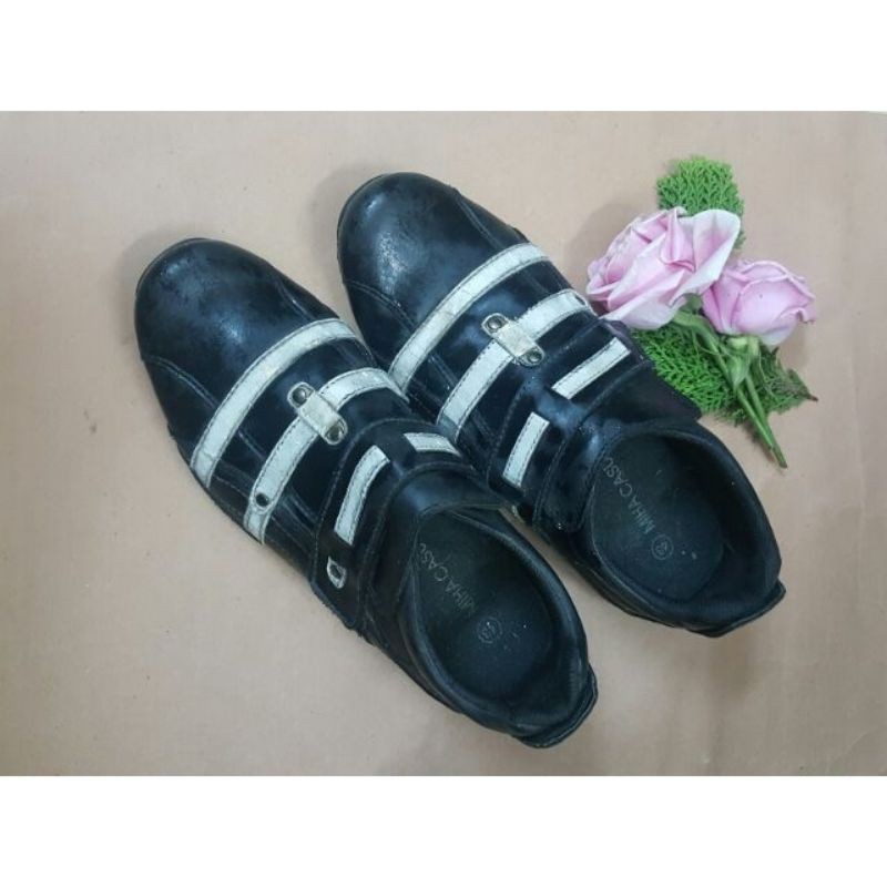 GIẦY NAM NHIỀU MẪU ĐẸP