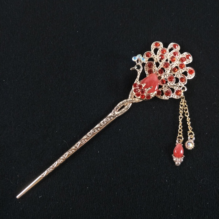 Trâm cài tóc đính đá họa tiết chim công tua rua vintage