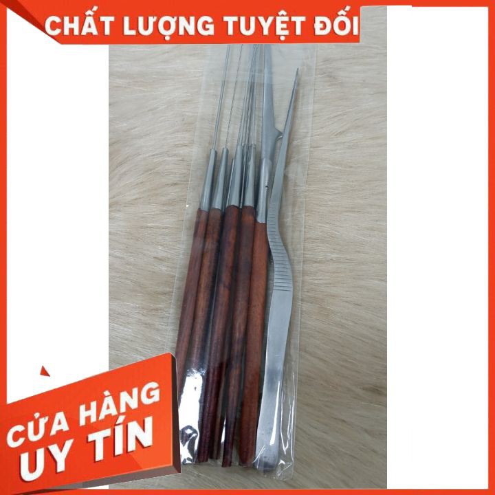 Bộ ráy tai  cao cấp NGHĨA VINA  thiết kế nhỏ gọn độc đáo ,chất liệu inox và gỗ an toàn,chuyên dụng cho salon