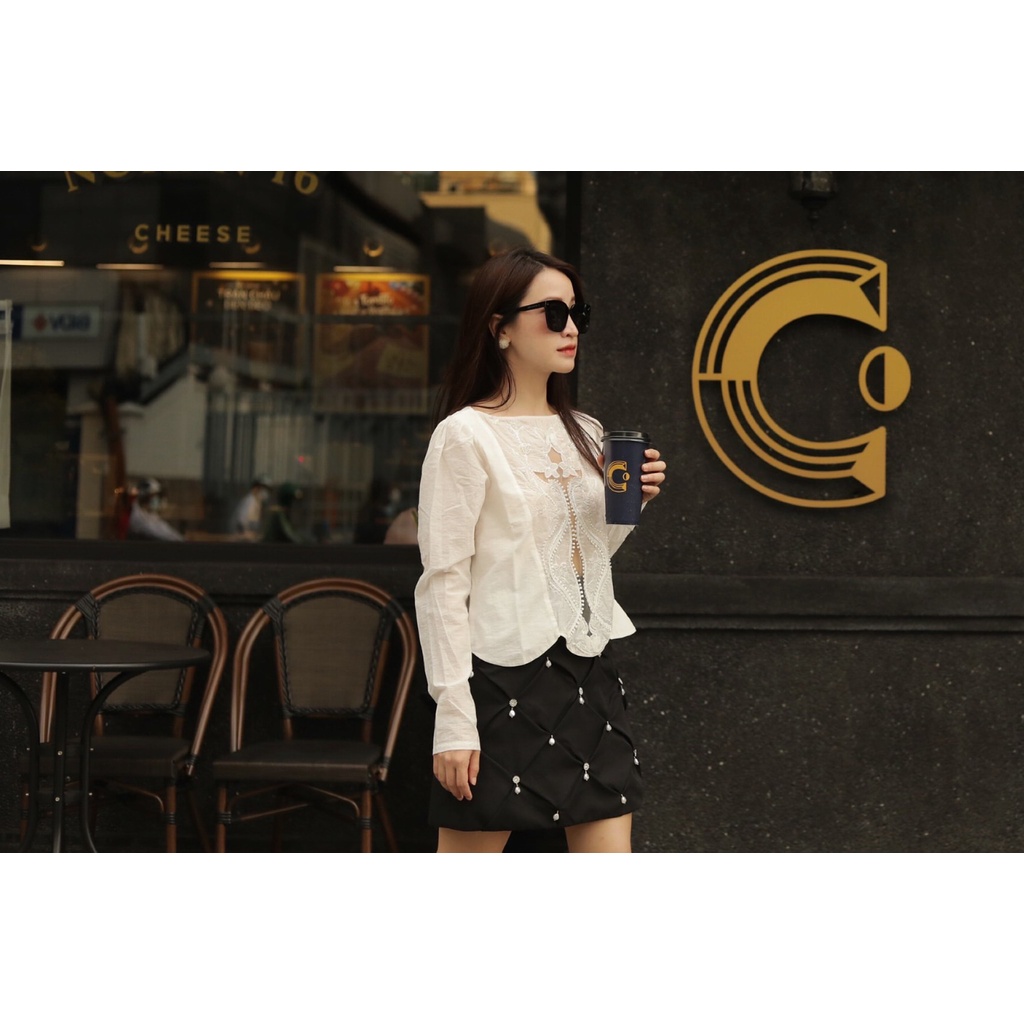 MAVEN - Áo sơ mi trắng đính kết Maddie Top