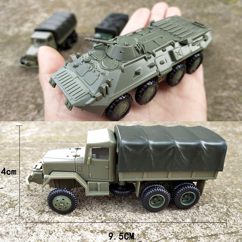 Mô hình xe tải BTR 80 M3 4D lắp ráp tỉ lệ 1:72