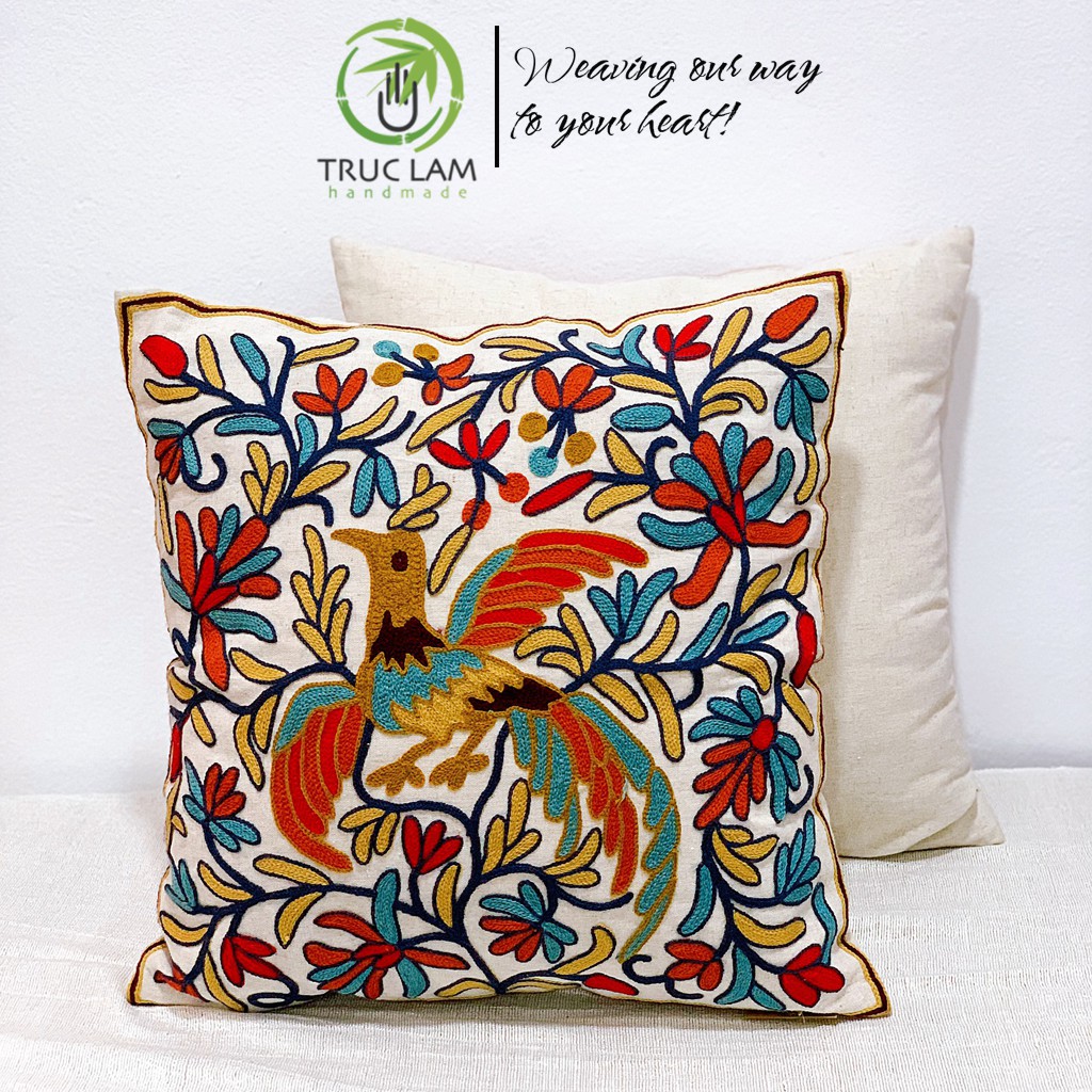 Gối/Vỏ Gối Vuông Tựa Lưng Sofa (45x45) Trang Trí Phòng Vải Linen Thêu Thủ Công Hình Con Chim – Trúc Lâm Handmade