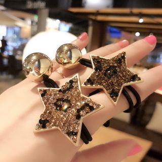 THUN CỘT TÓC NGÔI SAO ( Cái )