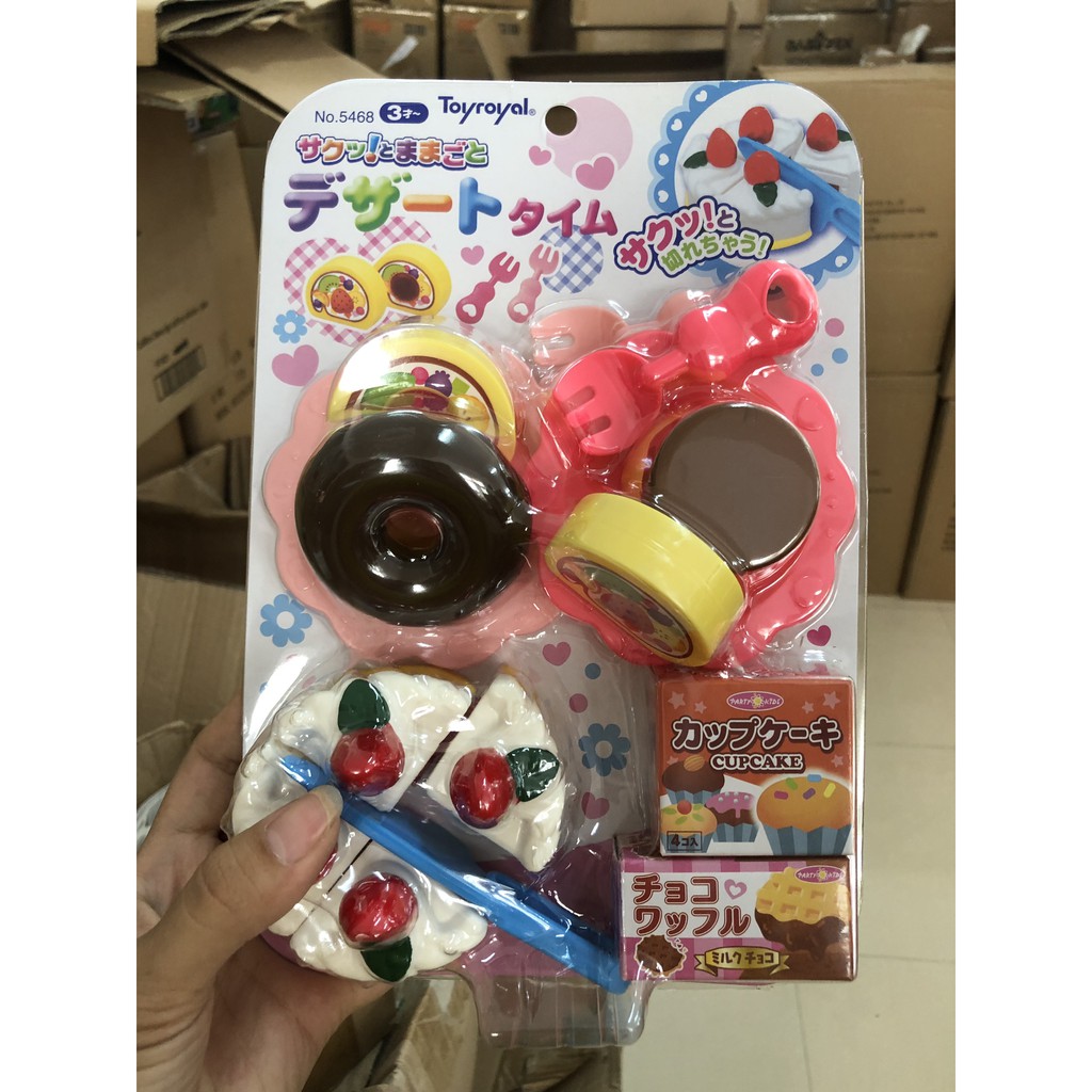 Bộ bánh ngọt Chip-Chop Toyroyal