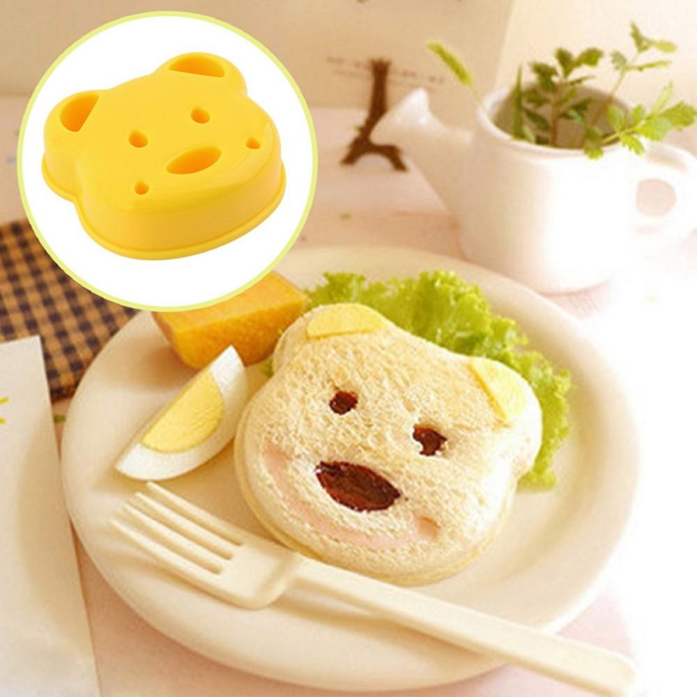 1 Khuôn Nhựa Làm Bánh Mì Hình Gấu