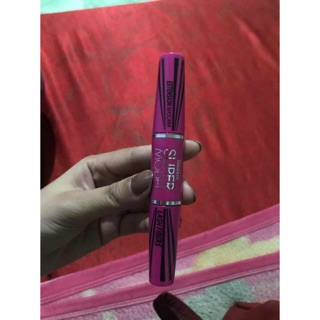 Mascara super model
