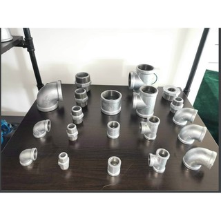 2 giá đỡ kệ ống nước phi 27