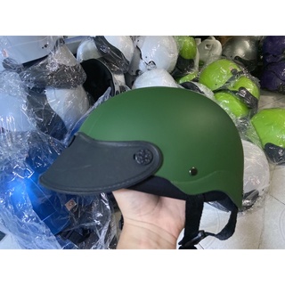 Nón bảo hiểm thời trang