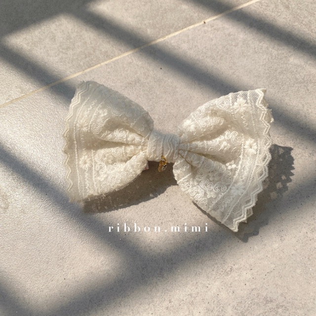 Kẹp Tóc Nơ Ren Handmade Họa Tiết Hoa Trắng Kem Cao Cấp Ribbon.mimi Jessi cột / kẹp