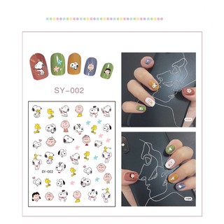 Dán nail xinh xắn