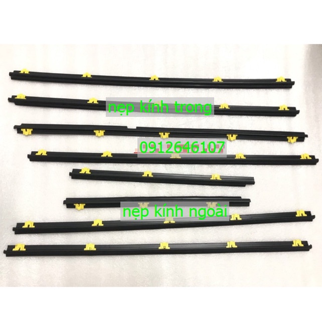 Bộ nẹp cao su chân kính ngoài / trong Kia Pride Cd5 (giá /1 bộ trong,hoặc 1 bộ ngoài) hiện trạng còn hàng