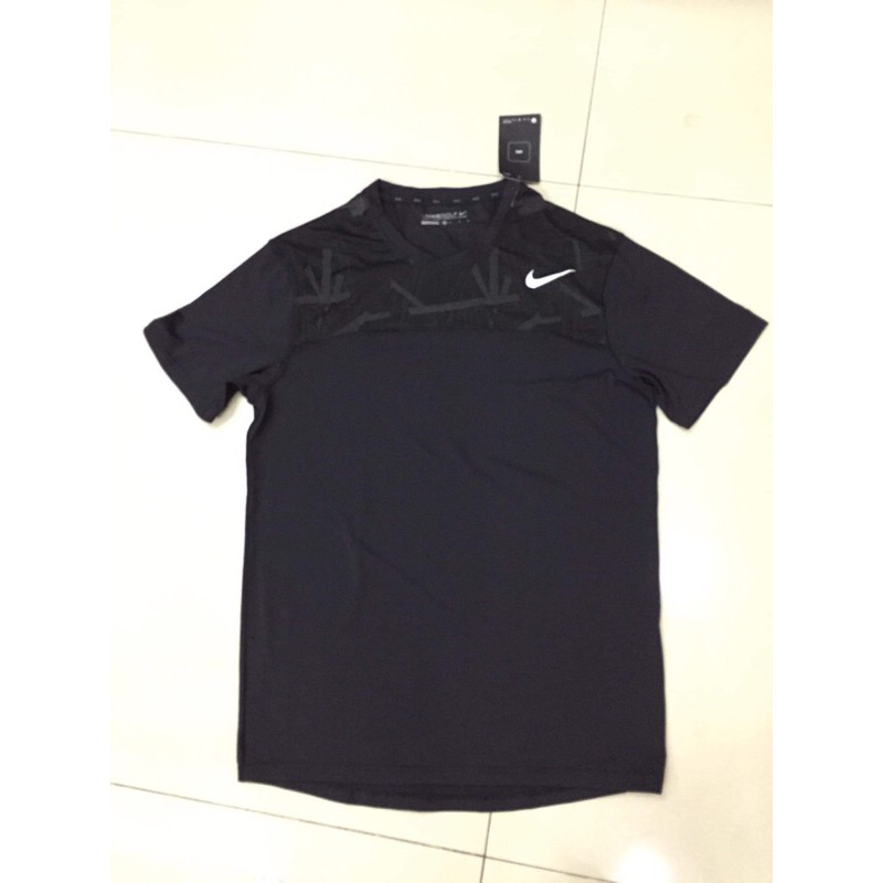 Áo thun thể thao nam size S