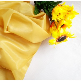 vải voan lưới màu vàng và đen