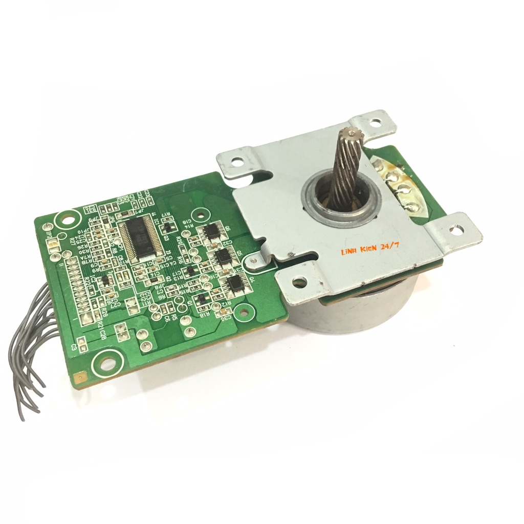 Động Cơ Brushless Không Chổi Than Chế Quạt Nidec 12V-24V 1.7A Trục 6mm