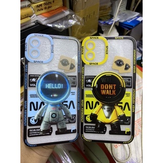 Ốp lưng iPhone 11 dẻo cạnh vuông in hình phi hành gia