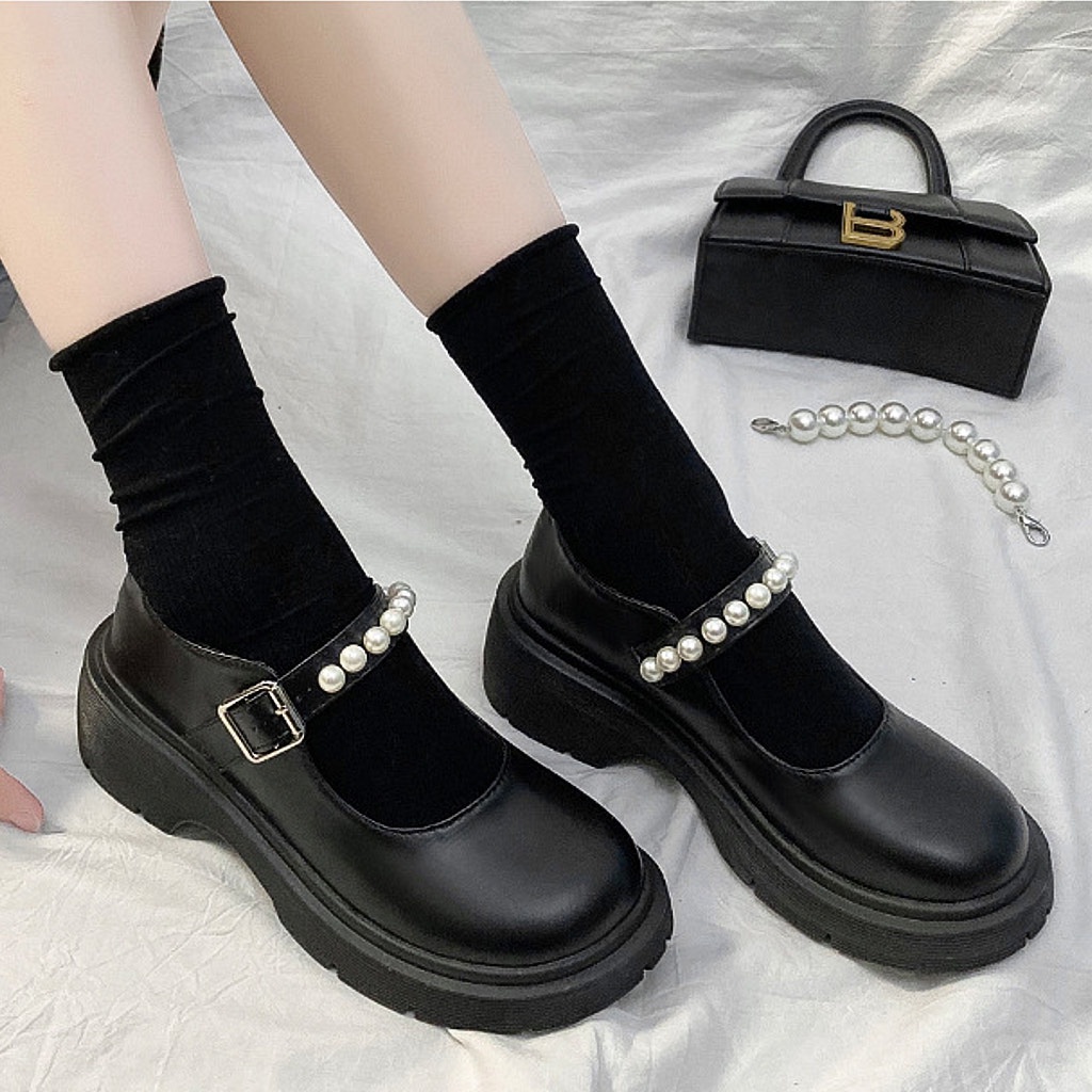 Giày Lolita Nữ Ulzzang Vintage, Giày Mary Jane Da Bóng Mũi Tròn Quai Ngọc Trai Đế Độn 3cm, Hàn Quốc - Iclassy_shoes