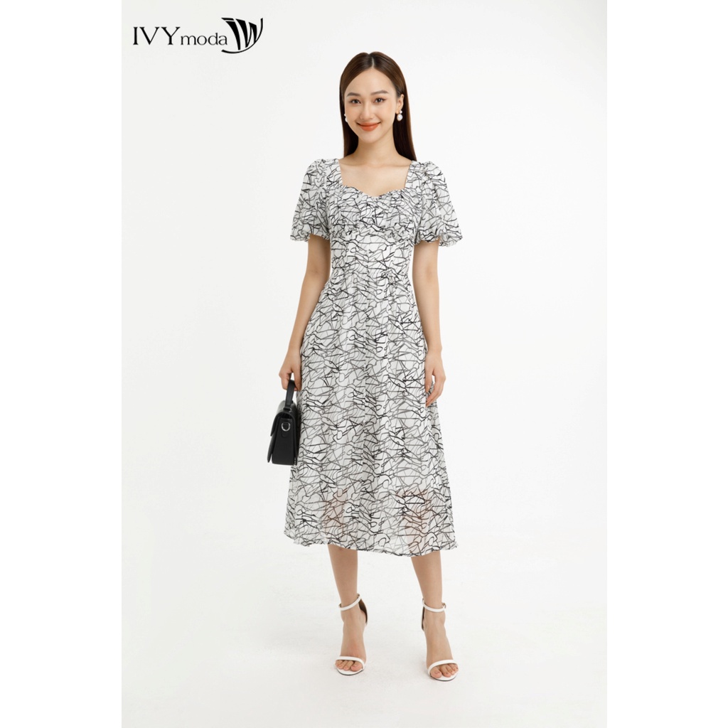 Đầm lụa tay phồng phối ngọc IVY moda MS 48M7563