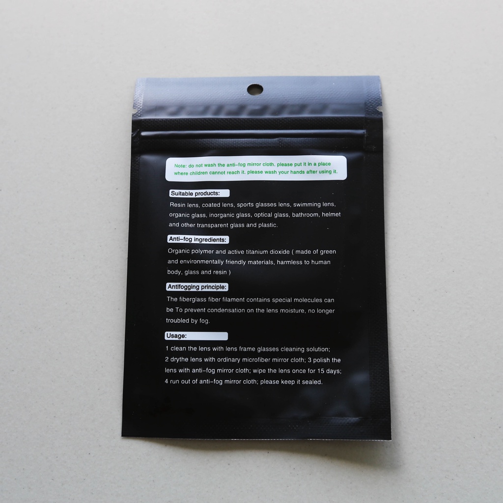 Khăn lau kính NANO chống bám hơi nước, chống hấp hơi cho mắt kính ONE STORE