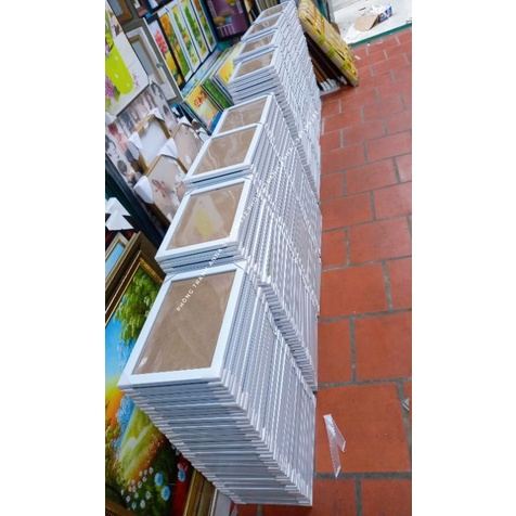 Khung Bằng Khen A4màu trắng,mặt phim nhựa trong suốt