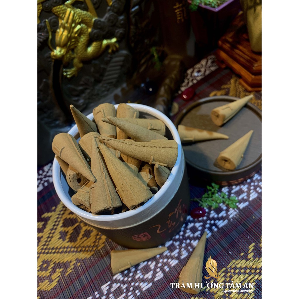 NHANG NỤ TRẦM HƯƠNG CAO CẤP - 100% Trầm Hương Tự Nhiên - Hộp 40 nụ | BigBuy360 - bigbuy360.vn