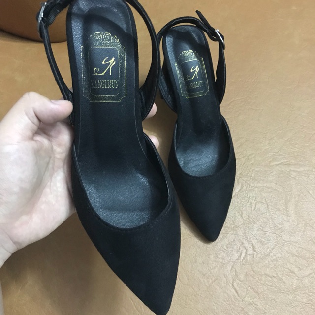 Giày cao gót