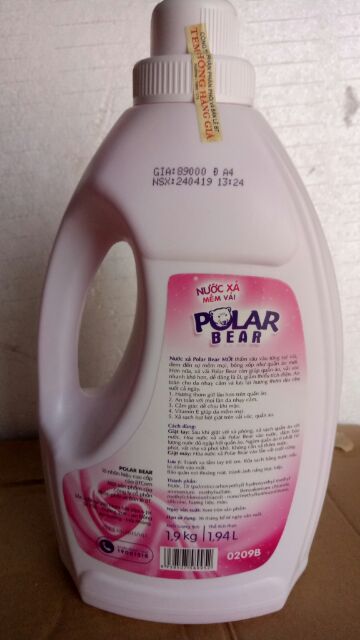 Nước xả vải Polar Bear 1,94L