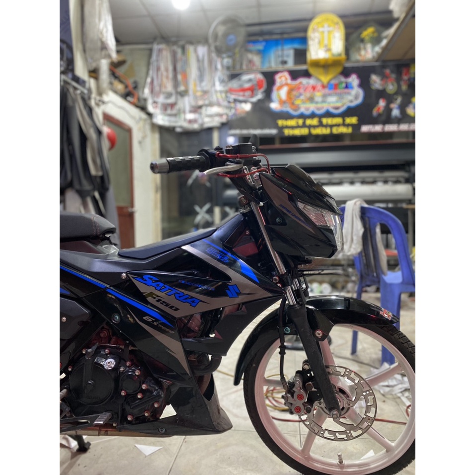 Tem Rời Satria màu đen xám xanh