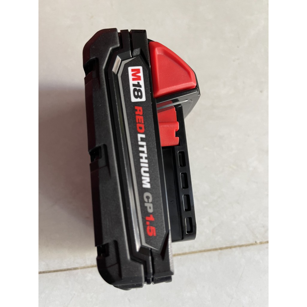 Pin milwaukee 1.5AH 18v