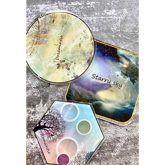 Bảng trưng bày mẫu móng