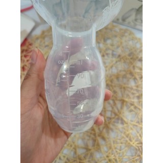Cốc hút sữa silicone Dolphin