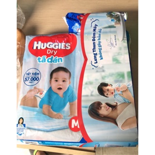 Bỉm Huggies dán M76 tặng thêm 6 miếng tã quần