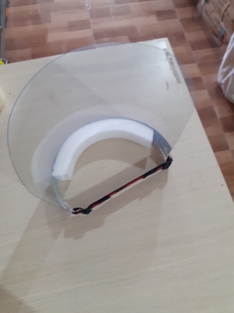 Mạn che mặt chống dịch