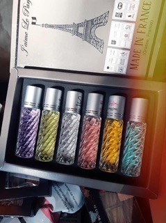 Set nước hoa 6 chai dạng lăn