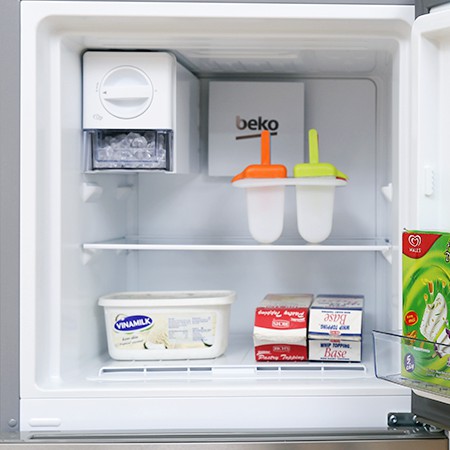 [GIAO HCM] Tủ lạnh Beko RDNT270I50VZX, 241lít
