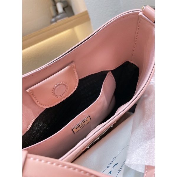 Túi xách P.R.A.D.A kẹp nách chất da thật sz 30 hàng order