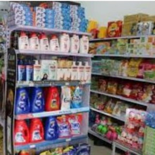 Com bo tạp hoá bánh kẹo