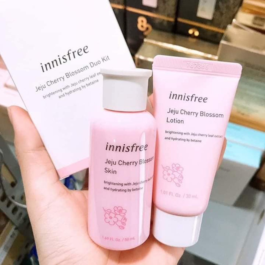 Bộ Dưỡng Da Hoa Anh Đào Innisfree Jeju Cherry Blossom Duo Kit 2 Món