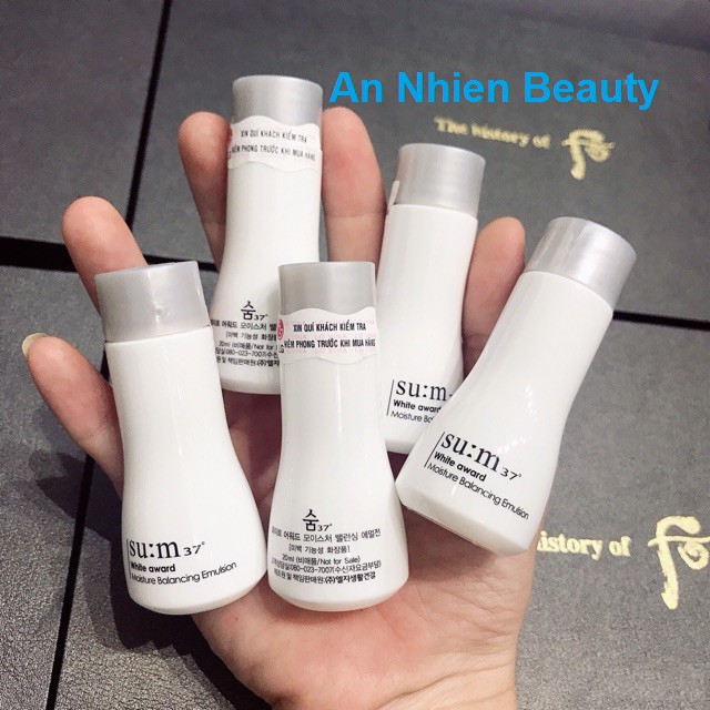 Sữa dưỡng trắng da Sum White Award Moisture Balancing Emulsion 10ml