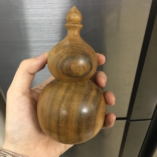 Xả hàng - lọ đựng tăm gỗ bách xanh