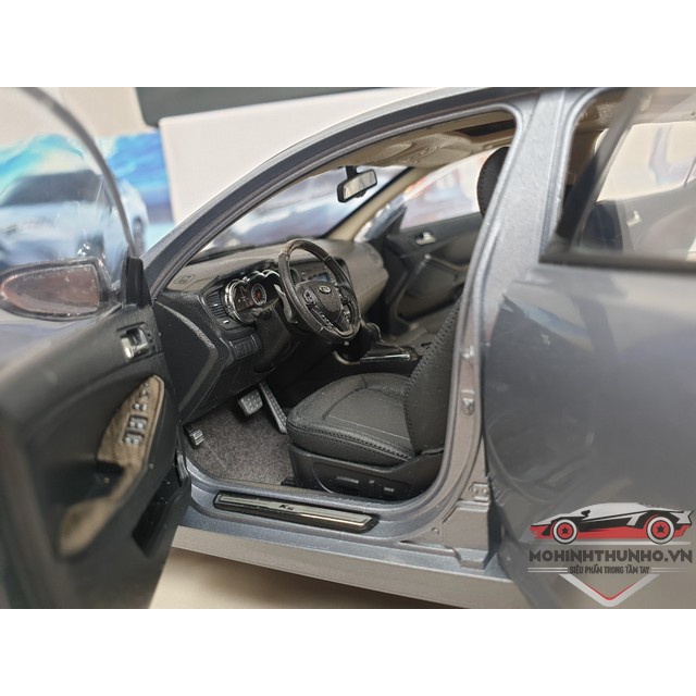Xe mô hình Kia K5, tỉ lệ 1:18, Dealer